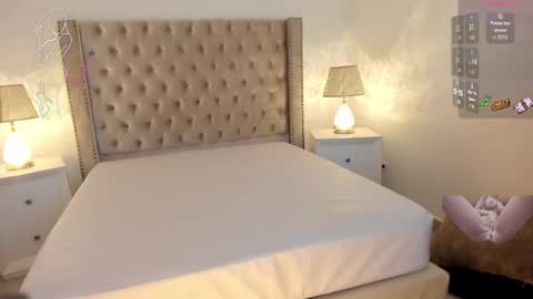 Candie  online show from 10.28.25