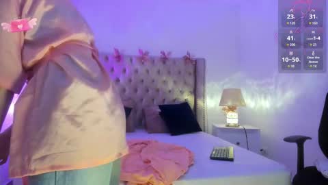 Candie  online show from 03.25.26