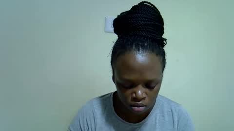 candiemaya online show from 02.05.26