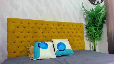 Snapshot of candise_oconnor chatting on 09.09.25 candise online show from 09.09.25