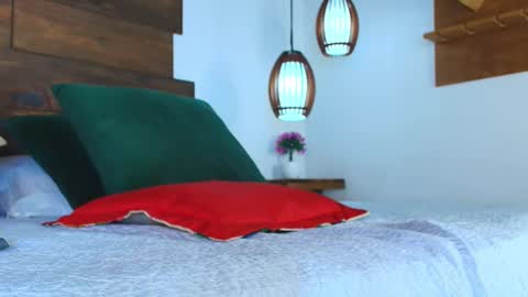 Jolie online show from 02.17.26