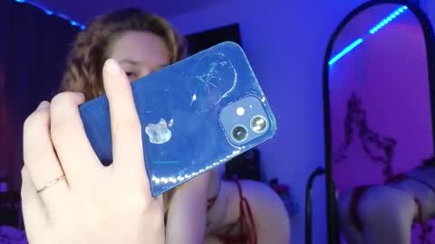 candy_flosse online show from 10.25.25