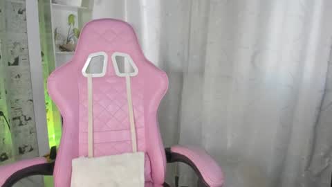 Nickol online show from 01.23.25