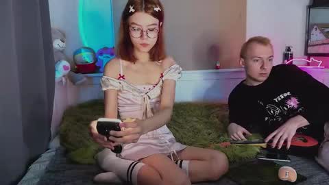 candybeee online show from 11.30.25