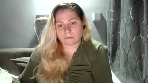 Laura online show from 11.13.25