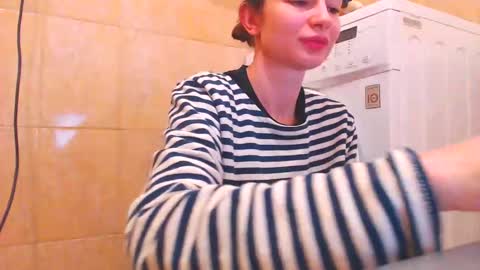 CANDYJESx online show from 02.12.25