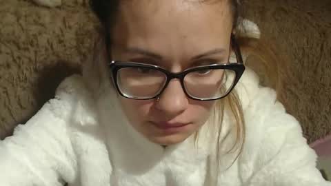 say meow and send tip  online show from 12.10.24