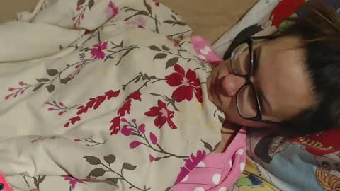 say meow and send tip  online show from 03.10.25