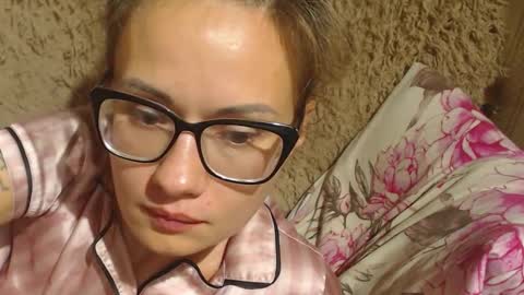 say meow and send tip  online show from 09.11.25