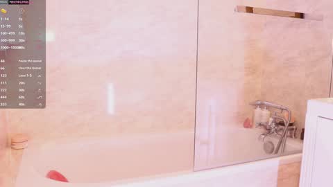 Candice online show from 12.10.24