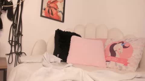 candytyler_ online show from 01.05.26