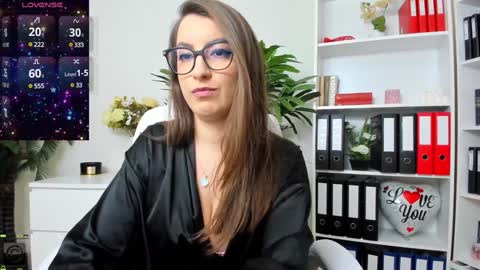 Candy  My pleasure its in  your hands online show from 02.04.25