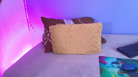 Isabella online show from 01.16.25