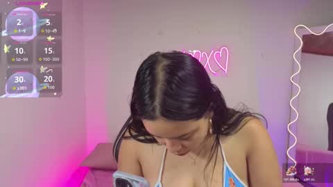 Snapshot of candyy_tay1 chatting on 11.12.25 CANDYY online show from 11.12.25