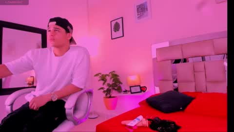 Candy online show from 09.30.25