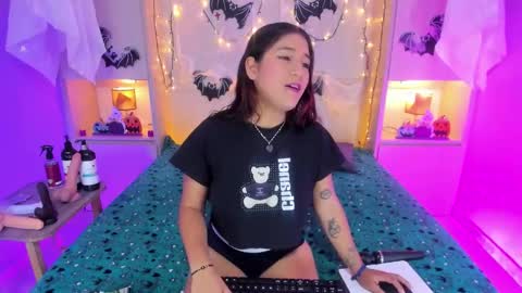  Dulce Maria  online show from 10.13.25