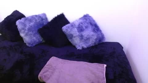 Snapshot of canela_s1 chatting on 11.21.25 canela_s1 online show from 11.21.25