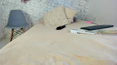 Snapshot of canhela1 chatting on 02.06.25 Canhela online show from 02.06.25