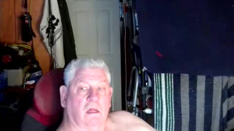 canoelicker69 online show from 10.29.25