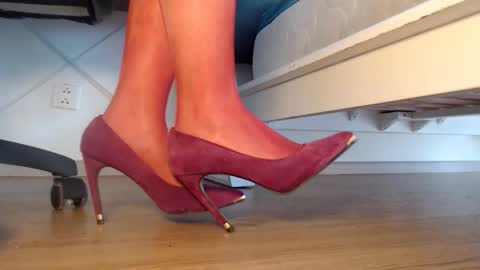 Snapshot of caolau chatting on 09.21.25 Miss Di online show from 09.21.25