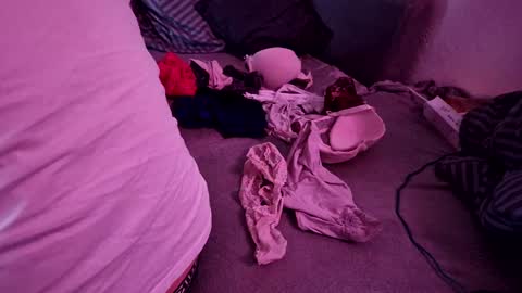 capoo24 online show from 02.02.25