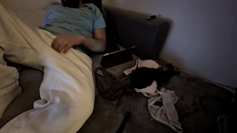 capoo24 online show from 03.01.25