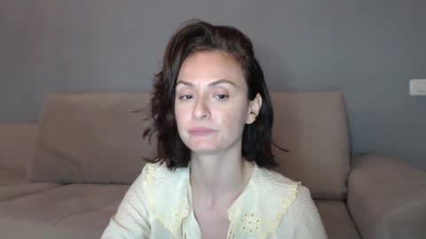 Snapshot of carakat chatting on 11.15.25 carakat online show from 11.15.25