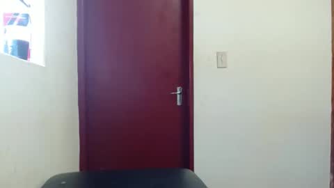 Snapshot of caramelbbe chatting on 11.17.25 fifi online show from 11.17.25