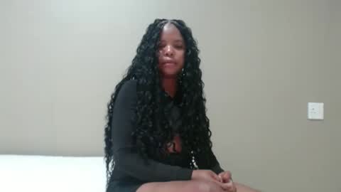 Snapshot of caramelbbe chatting on 03.04.26 fifi online show from 03.04.26