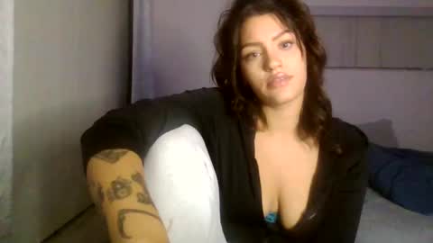 Snapshot of caramelmami26 chatting on 01.07.25 caramelmami26 online show from 01.07.25