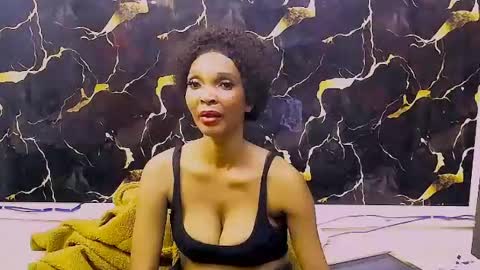 Snapshot of caramelminxx_ chatting on 06.14.26 caramelminxx_ online show from 06.14.26
