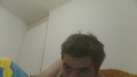 Snapshot of caravibugue chatting on 12.17.24 caravibugue online show from 12.17.24