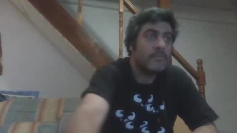 Snapshot of caravibugue chatting on 11.11.25 caravibugue online show from 11.11.25