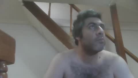 Snapshot of caravibugue chatting on 11.26.25 caravibugue online show from 11.26.25