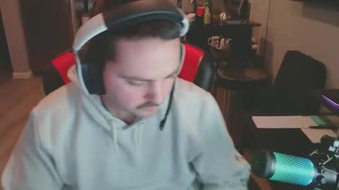 Snapshot of cardi_beans chatting on 01.11.25 cardi_beans online show from 01.11.25