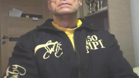 Snapshot of carin_the_body chatting on 01.16.26 Laz online show from 01.16.26