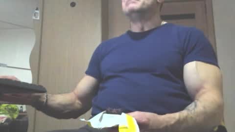 Snapshot of carin_the_body chatting on 03.02.26 Laz online show from 03.02.26