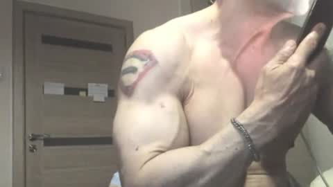 Snapshot of carin_the_body chatting on 06.22.26 Laz online show from 06.22.26