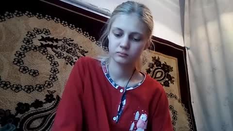 Kira online show from 05.08.26