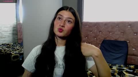 Carito online show from 12.21.25