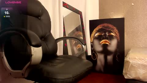 Snapshot of carla_and_robert chatting on 01.11.25 carla and robert online show from 01.11.25