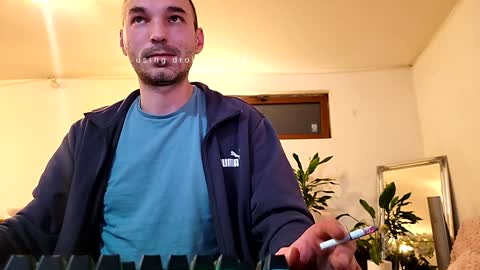 Carla And The Neighbor online show from 01.07.25