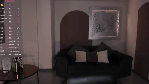 Snapshot of carlabrunni_ chatting on 11.20.25 Carla Bunnis online show from 11.20.25