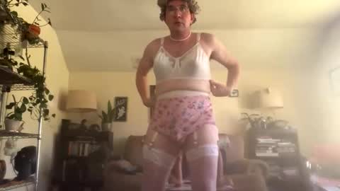 carlacee online show from 11.13.25