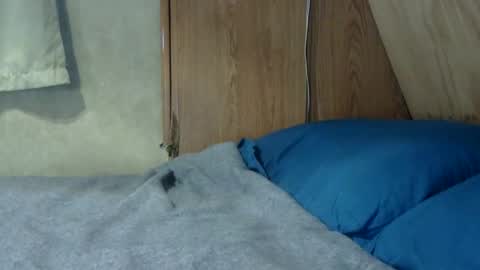 carleeswoman08 online show from 03.17.26