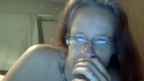 carleeswoman08 online show from 04.28.26