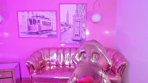 Snapshot of carlie_mayer chatting on 02.27.25 CARLYE online show from 02.27.25