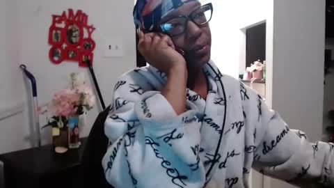 Carlie online show from 02.14.26