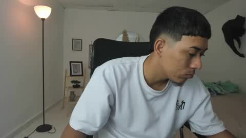 Snapshot of carlitosex09 chatting on 03.03.26 master online show from 03.03.26