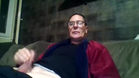 Snapshot of carlonebraska112233 chatting on 12.28.24 carlonebraska112233 online show from 12.28.24